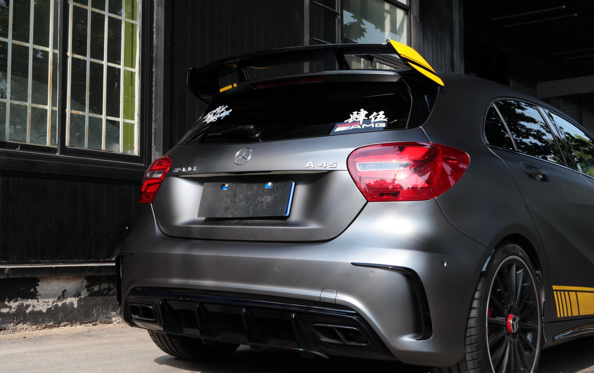 钢炮奔驰amg a45改色帅气的山灰 就不信你喜欢|琪琪格|奔驰|马力_新浪