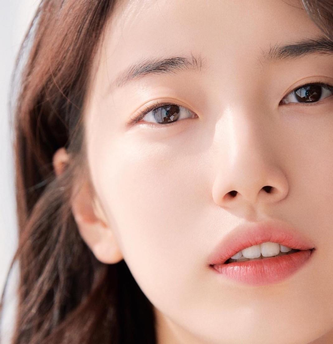 裴秀智不愧是"国民初恋",五官清秀妆容非常适合亚洲人借鉴!