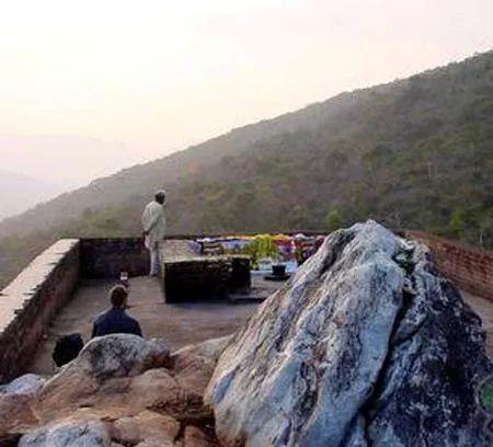 印度佛教圣地灵鹫山