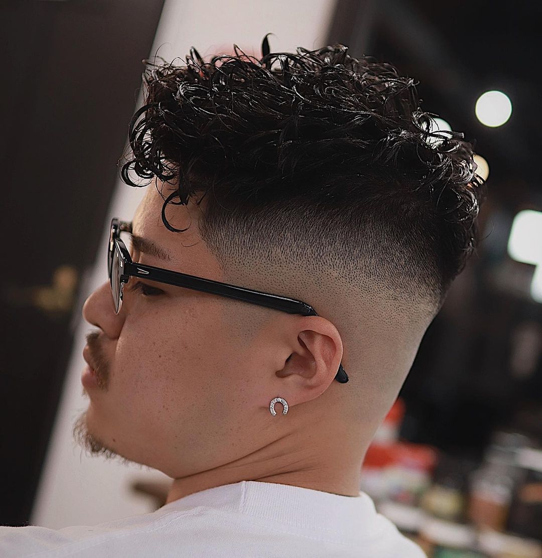 别再剪狼尾发型了,想帅就剪这18款,你也可以变男