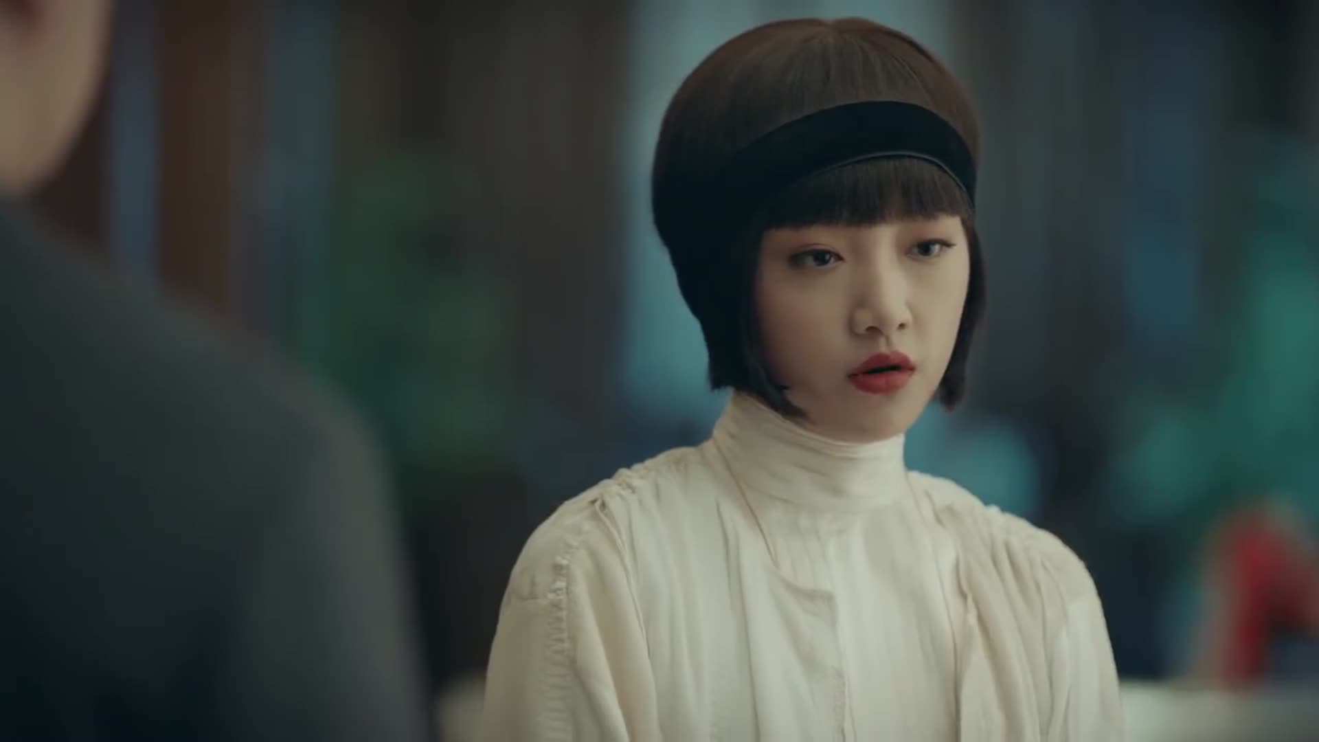 烈火军校:曲曼婷说曲怀书当年没钱卖女的事,曲怀书气得咬牙切齿