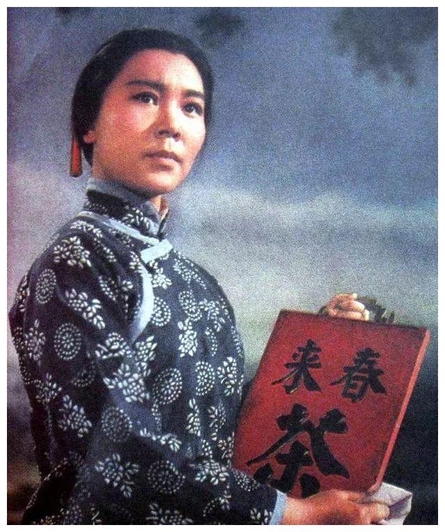 洪雪飞新疆演出因司机疲劳驾驶一代阿庆嫂去世年仅53岁