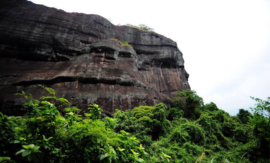 广东一山,最高峰仅340米,竟有4个古井建于汉代|越王山|古井|玻璃桥