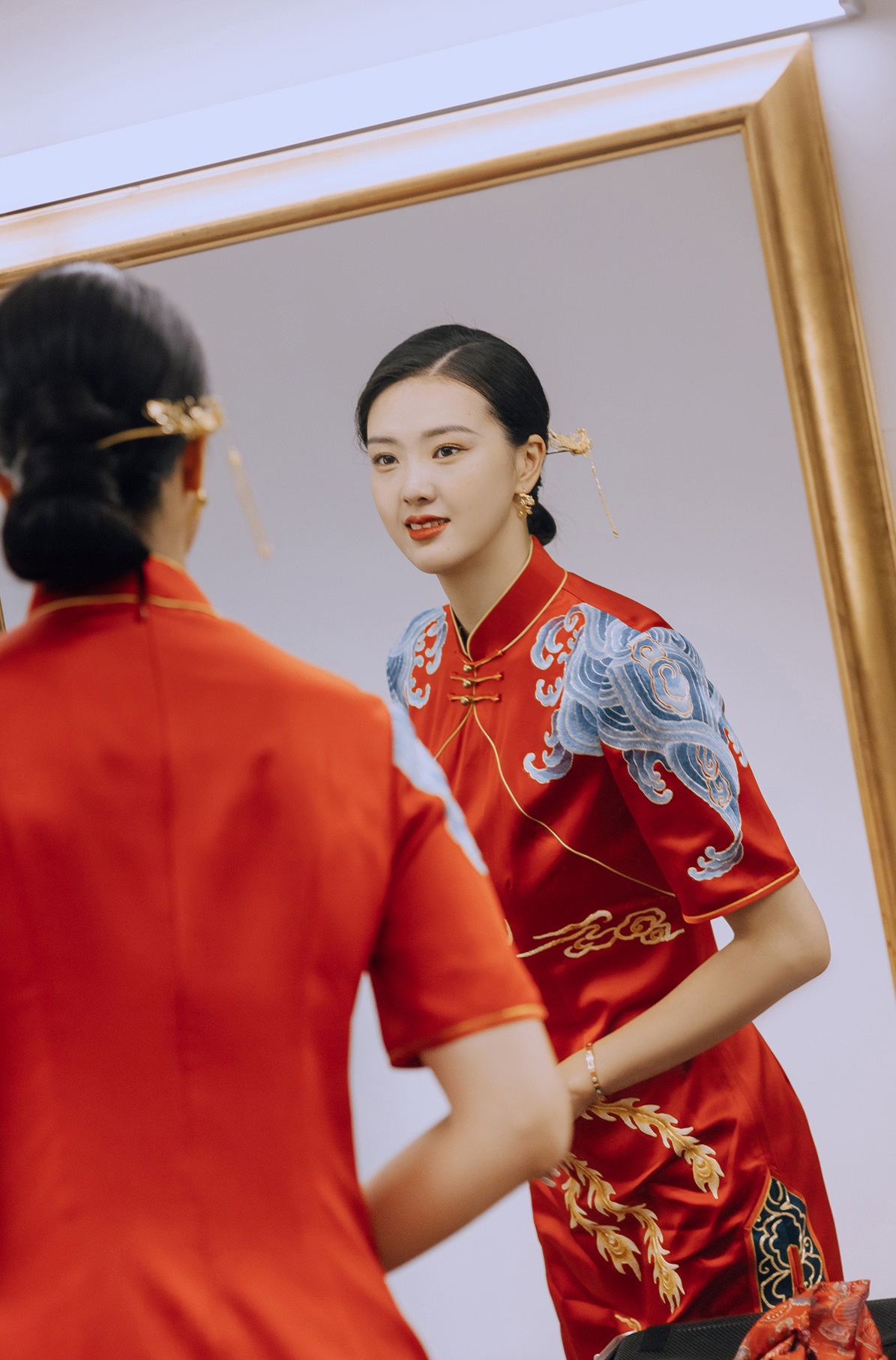 张常宁&吴冠希大婚回门宴美图,一同感受中国风的惊鸿之美!__财经头条