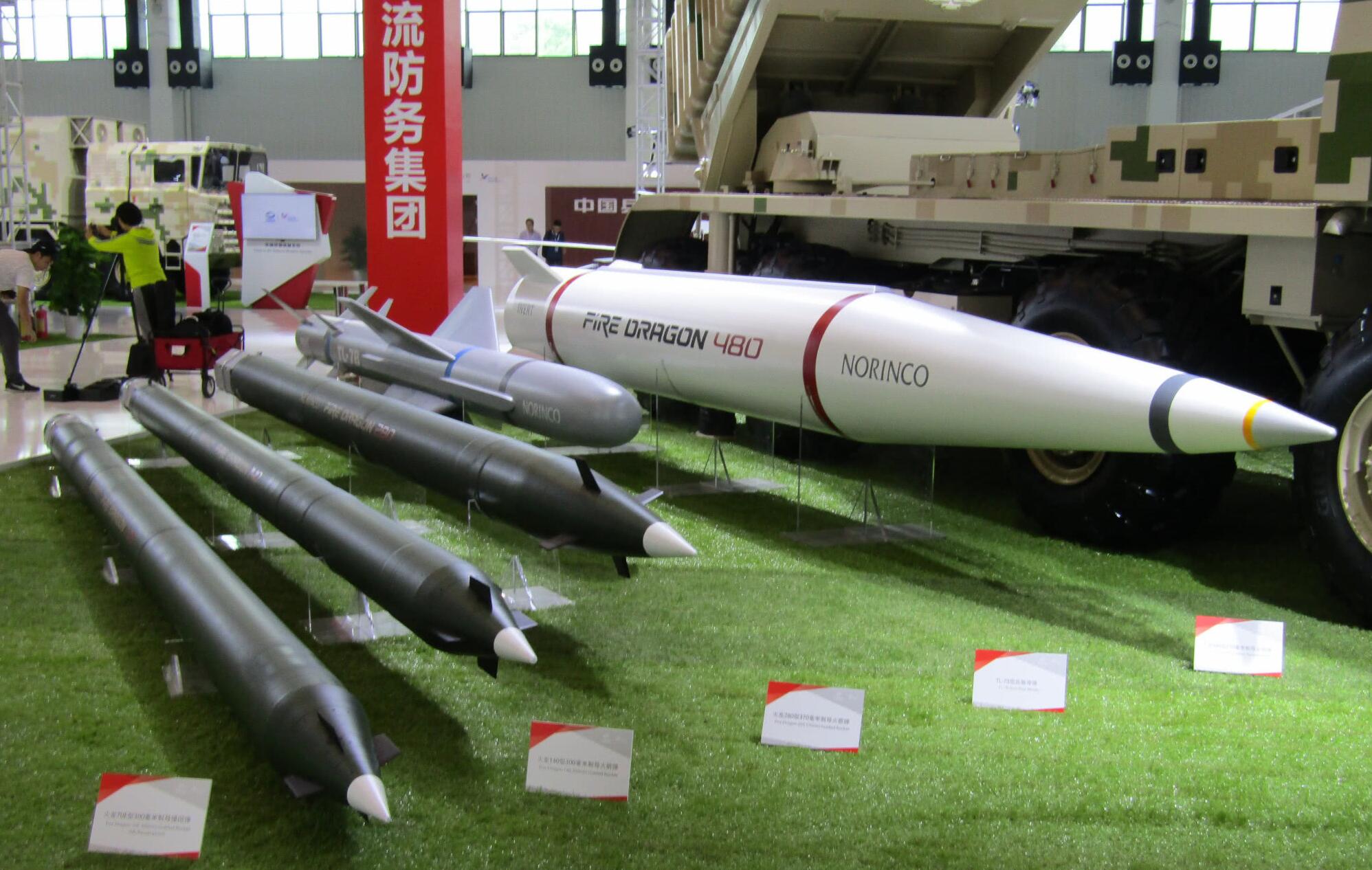 国产先进火箭炮亮相中东!附带新型末敏弹,一次齐射团灭装甲营!|外贸|