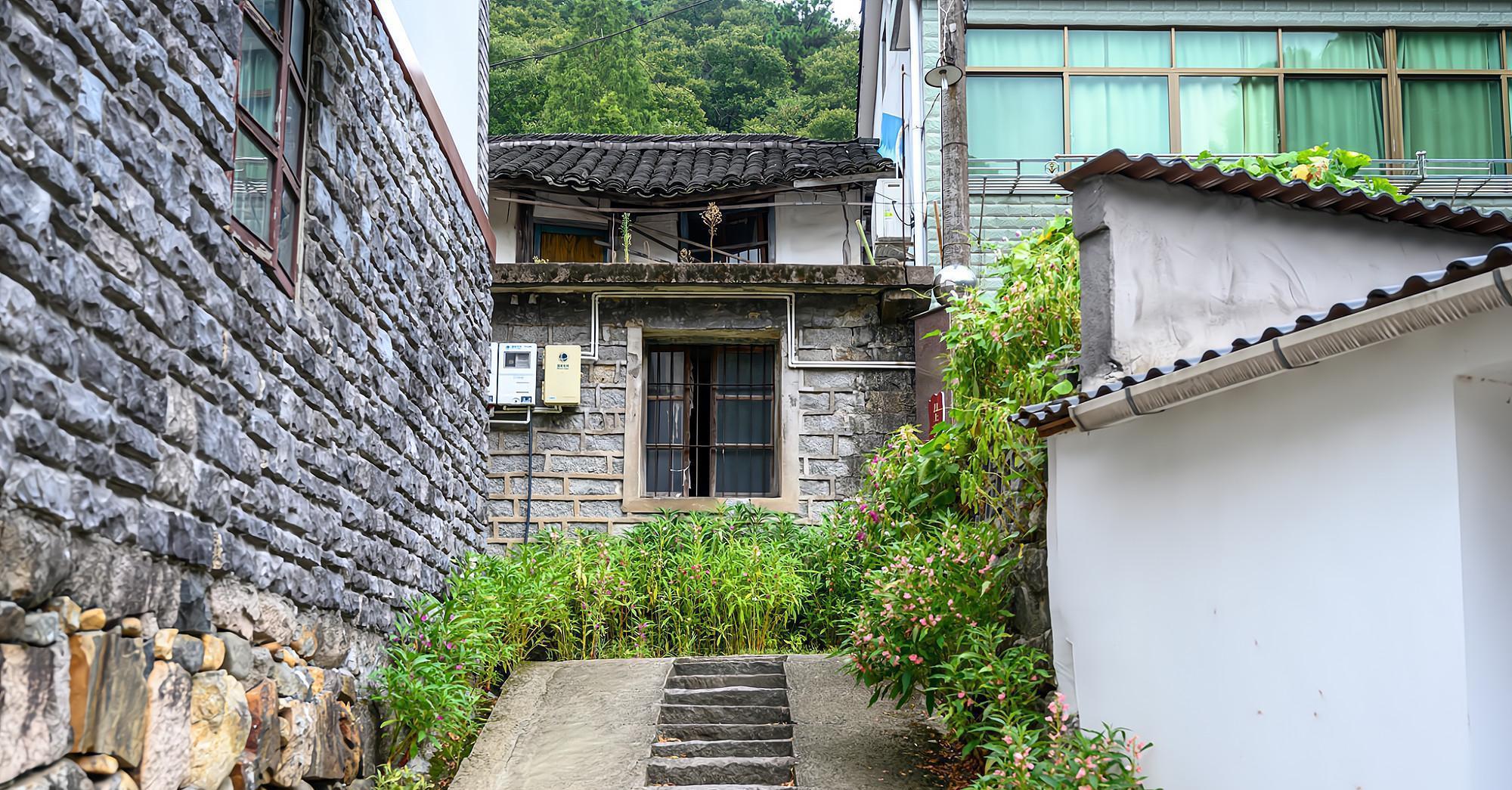 浙江上虞"被遗忘"的古村,宛若世外桃源,几乎没有游客的身影