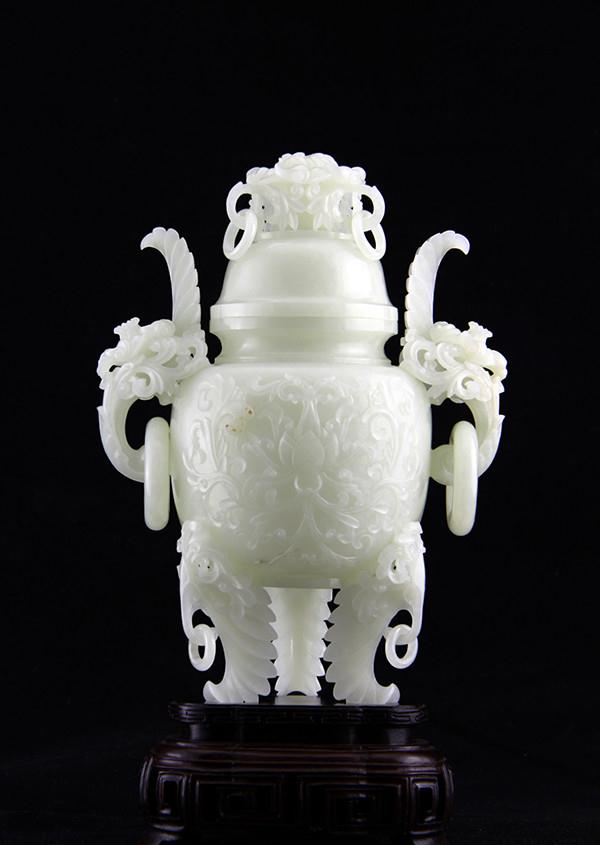 如何欣赏和田玉玉雕器皿作品,美学与实用的完美平衡