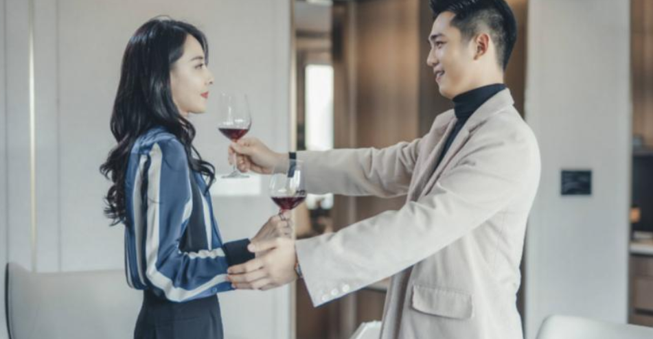 女人择偶条件：月收入2万以上的高富帅，到底去哪里了？休闲区蓝鸢梦想 - Www.slyday.coM