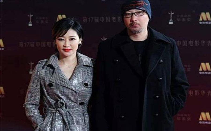 八佰票房达137亿丈夫导演妻子制片人夫唱妇随的典范