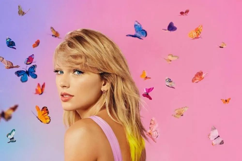碟荐丨Taylor Swift《Lover》：把每天都过成情人节|Lover|专辑|情人节_新浪新闻
