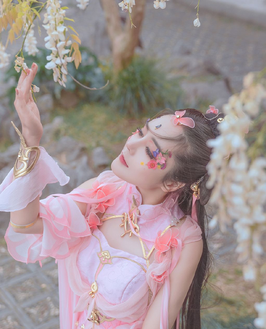 剑网3七秀cos:虹云落尽花依旧