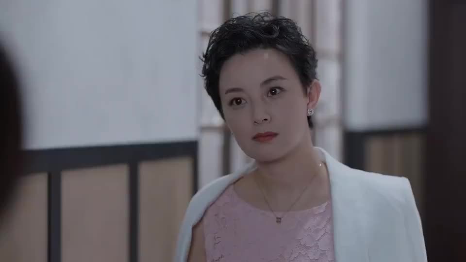 少年派:后妈上门怼裴音,不料却遇见钱三一,后妈吓得赶紧躲起来