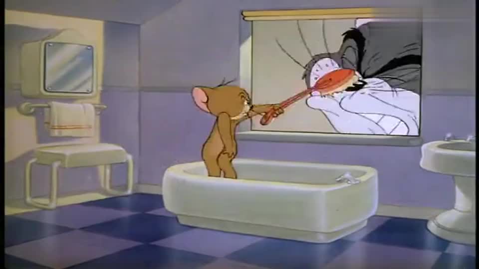 猫和老鼠:杰瑞的迷之衣服,洗澡被偷看,害羞动作简直太搞笑!