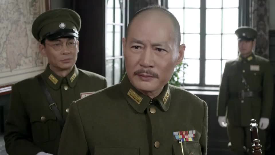 元帅：蒋介石听说彭德怀要攻打武昌，紧急派人支援，确保武昌安全