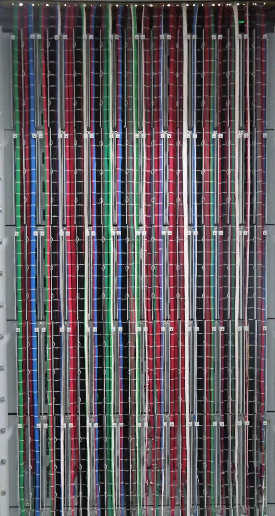 德国布线牛到不行今天带你看看中国的