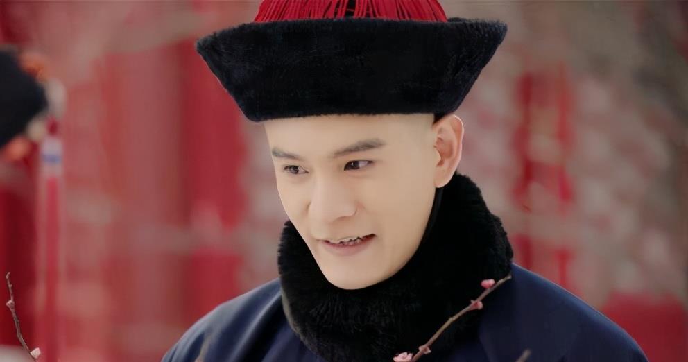 《如懿传》原著:凌云彻被处以宫刑后,皇帝却在殿内"侮辱"如懿