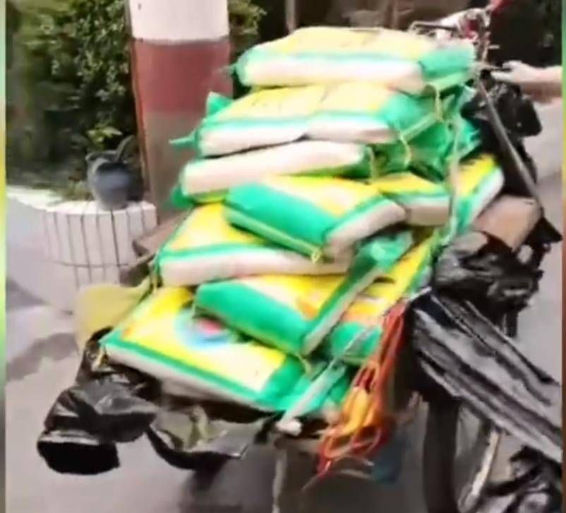 网传居委窝藏物资被发现后紧急转移物资？街道回应：将尽快协调休闲区蓝鸢梦想 - Www.slyday.coM