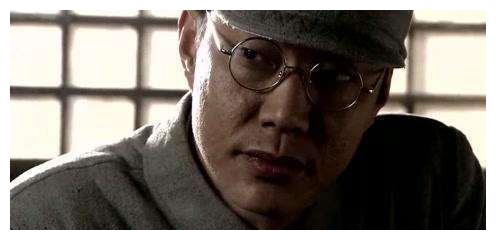 雪豹播出十年张仁杰直播当街被袭