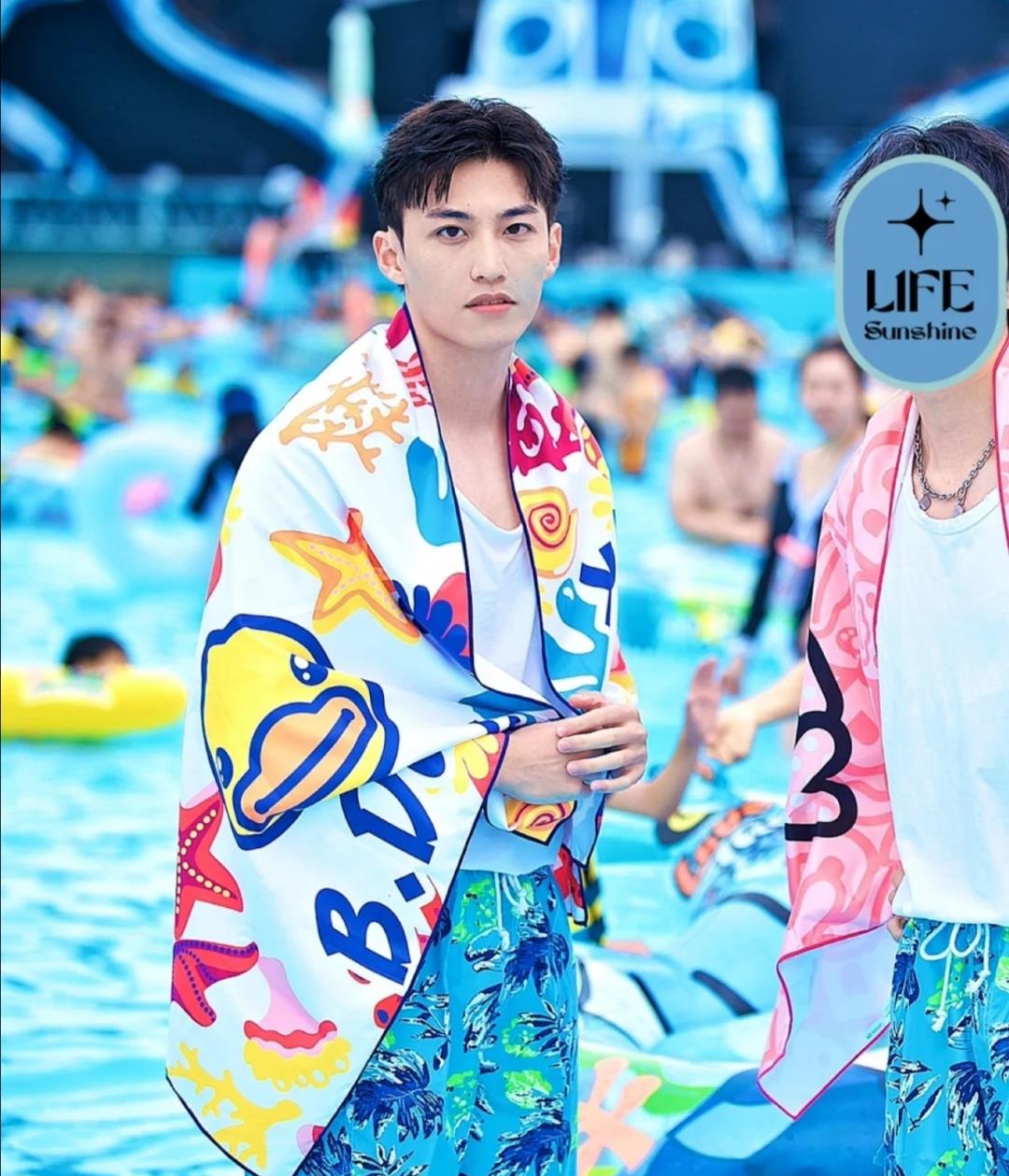 组图:爱好游泳的帅气小哥哥,一张英俊的五官与身材,惊艳全场!