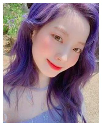 twice多贤5年来反覆染发 见地板断发量吓坏:有点难过