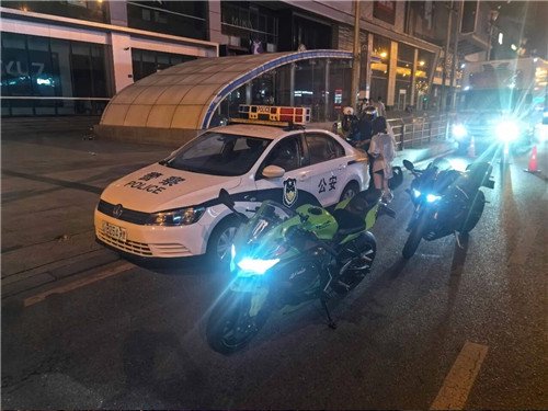 实习期驾无牌车且“准驾不符” 驾照刚到手就被注销