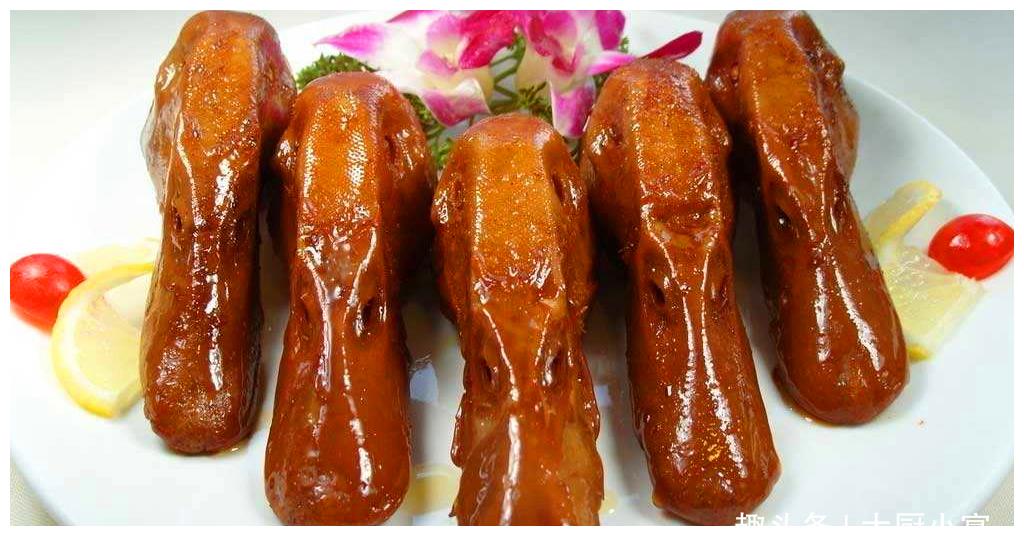 卤货中的王者馋嘴鸭头怎么做2分钟教会你这道舔手指的美食