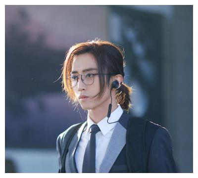 《重启》中的刘丧很帅?当看到他的短发照后,有了想嫁给他的冲动