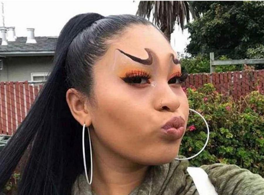 俄罗斯女子"腰带眉"竟成网红,奇葩的眉毛大盘点,连热巴都上头