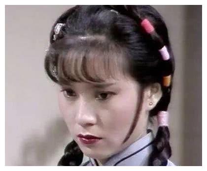 83版《霍元甲》的王秀芝 魏秋桦麻花辫美艳灵动,一代人的记忆怀旧经典