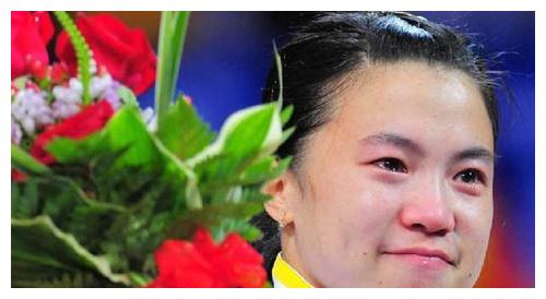 甚至打哭王楠,退役后嫁富豪成人生赢家|李佳薇|王楠|乒坛一姐_新浪网