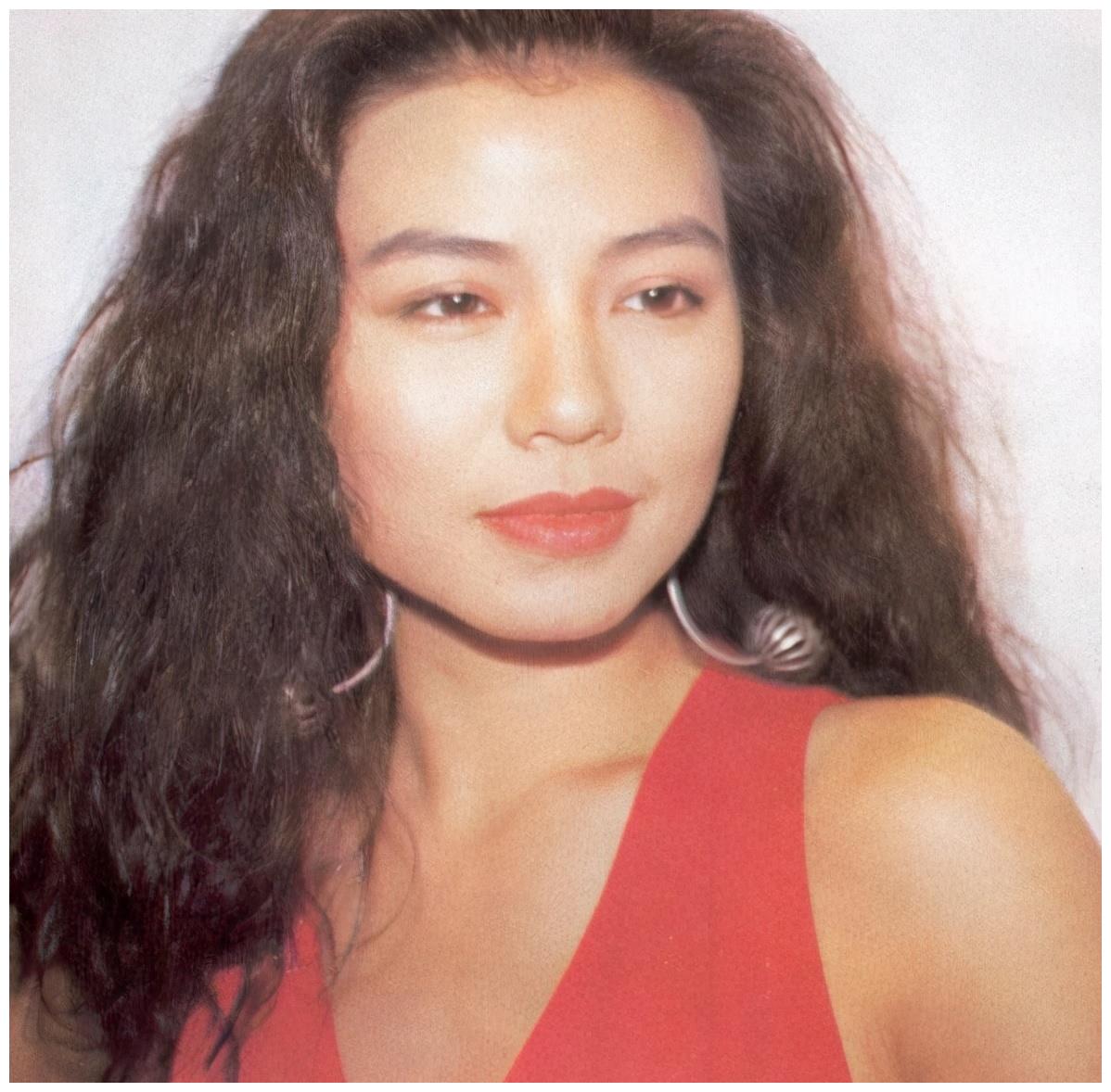 上世纪80年代有个说法叫"霞玉芳红"!你喜欢其中的哪位女星?__财经头条