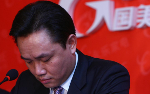 黄光裕归来,持续亏损的国美能否重回巅峰?__财经头条