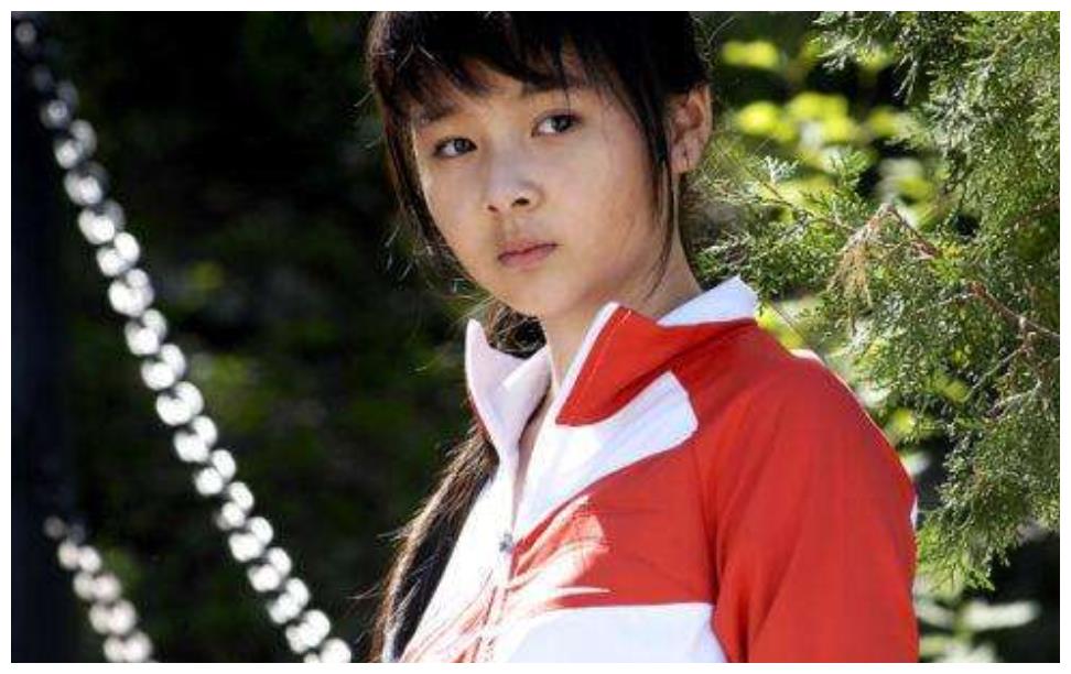 童星时参演50部电视剧,近照曝光却说整容?网友:女大十八变!