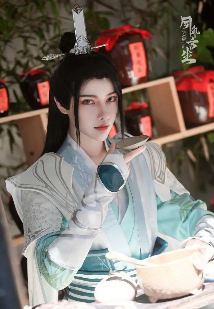 绝美颜值穿书自救指南沈清秋cos第一眼就被惊艳到