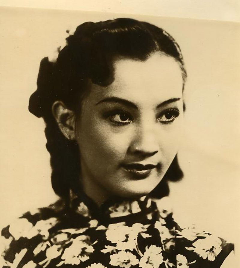 民国女星周璇旧照,被上海日报评选为电影皇后但婉拒了这个荣誉_高清