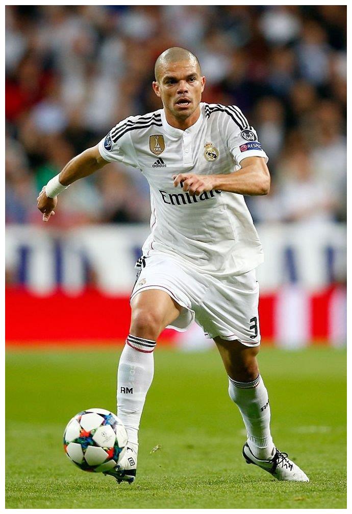 拉莫斯,c罗和齐达内:皇马队史上的50大球星都有谁?