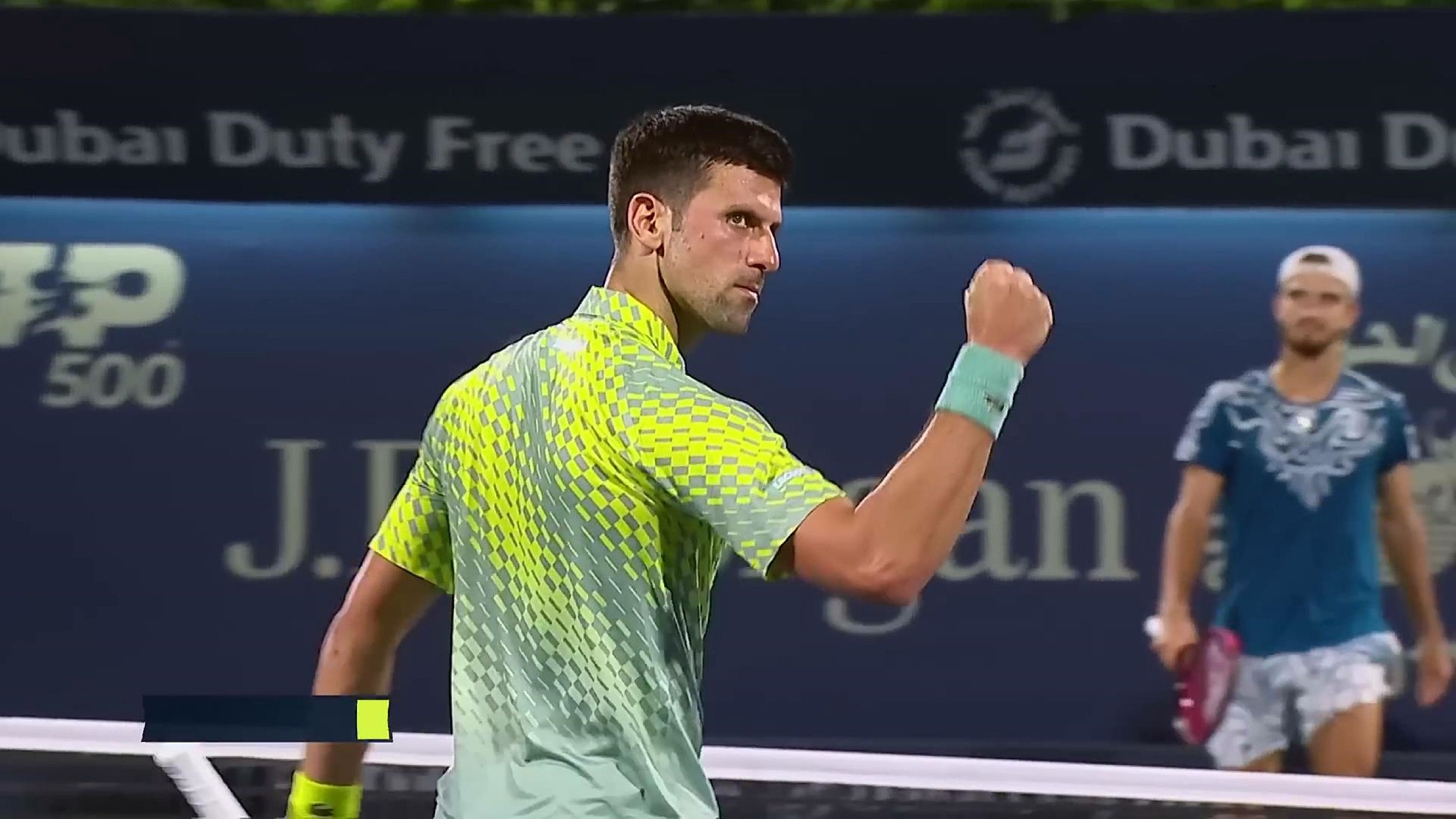 德约科维奇鏖战五盘逆转辛纳