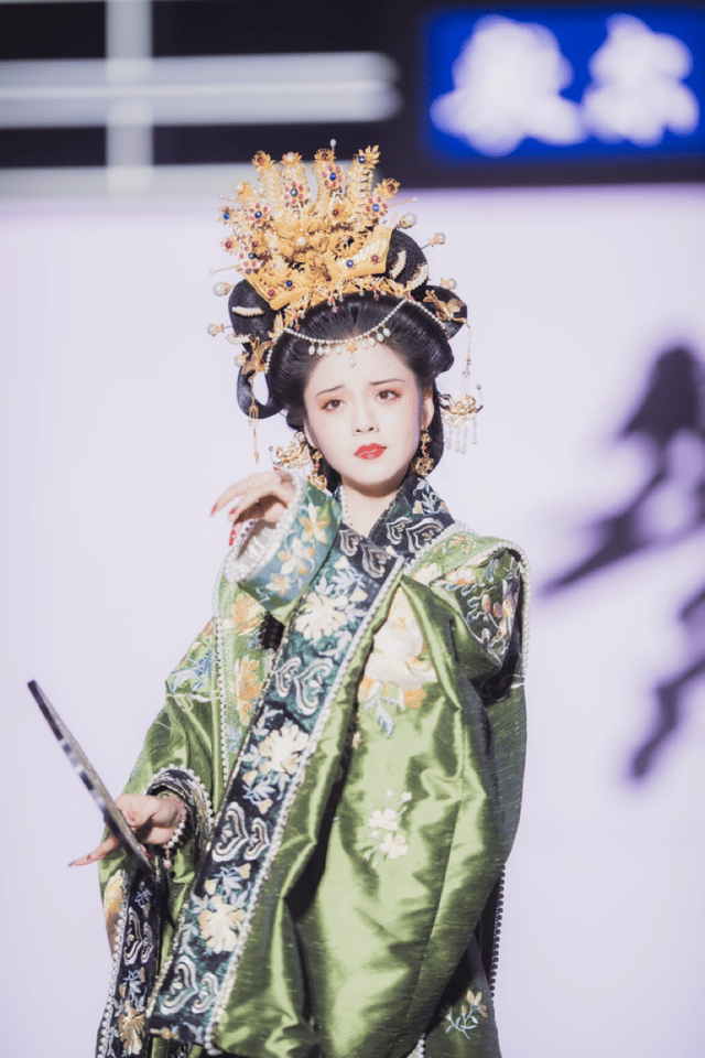国风大典完美落幕!这样的神仙造型,简直完胜古装剧啦~__财经头条