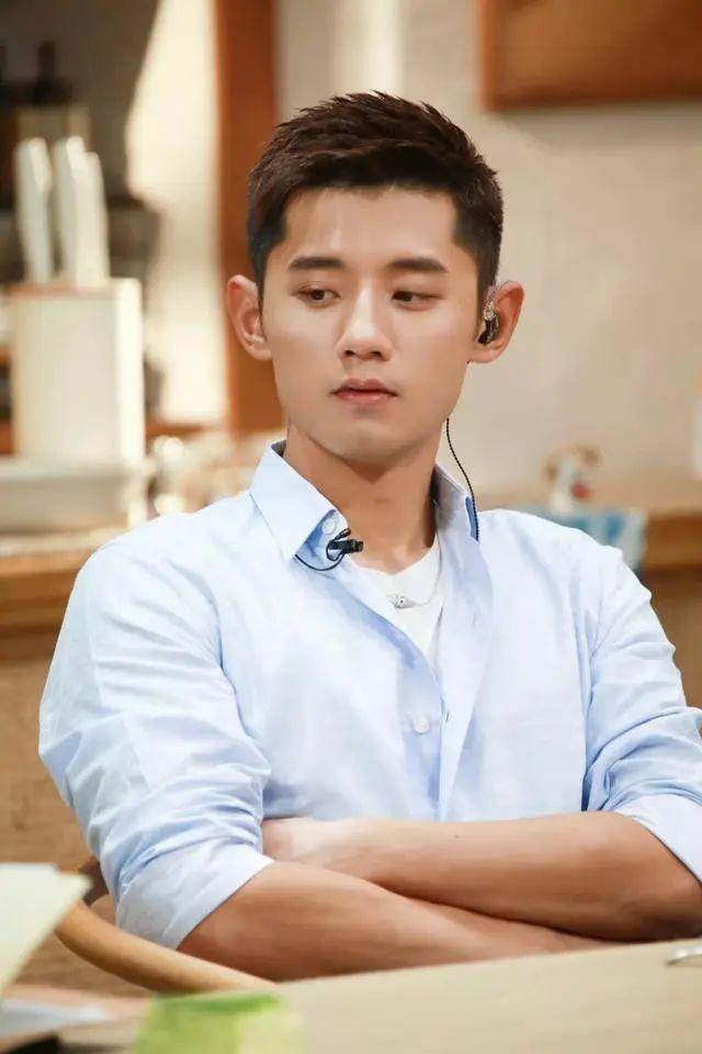 已悄悄被带走调查!杨幂袁珊珊曾是受害人|张继科|景甜|杨幂_新浪新闻