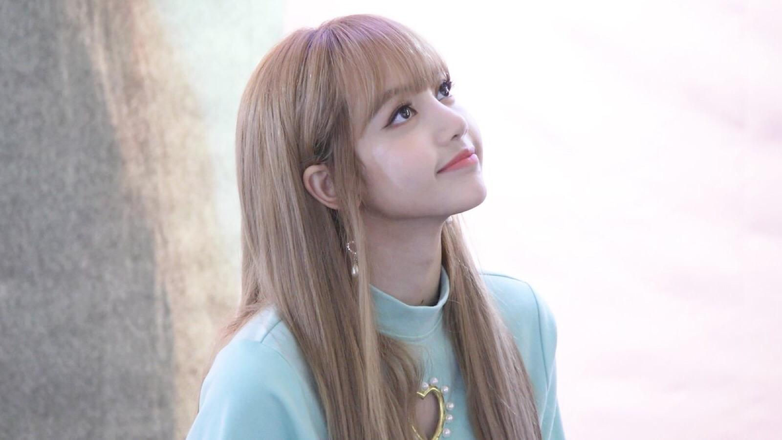 青春有你2lisa照片,lisa青春有你2照片 《青春有你2:lisa,从不是"躺赢"玩家