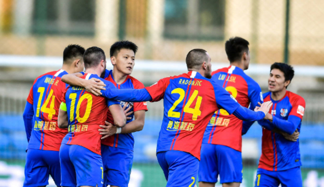 青岛黄海足球俱乐部2021赛季中超保级前景不太乐观