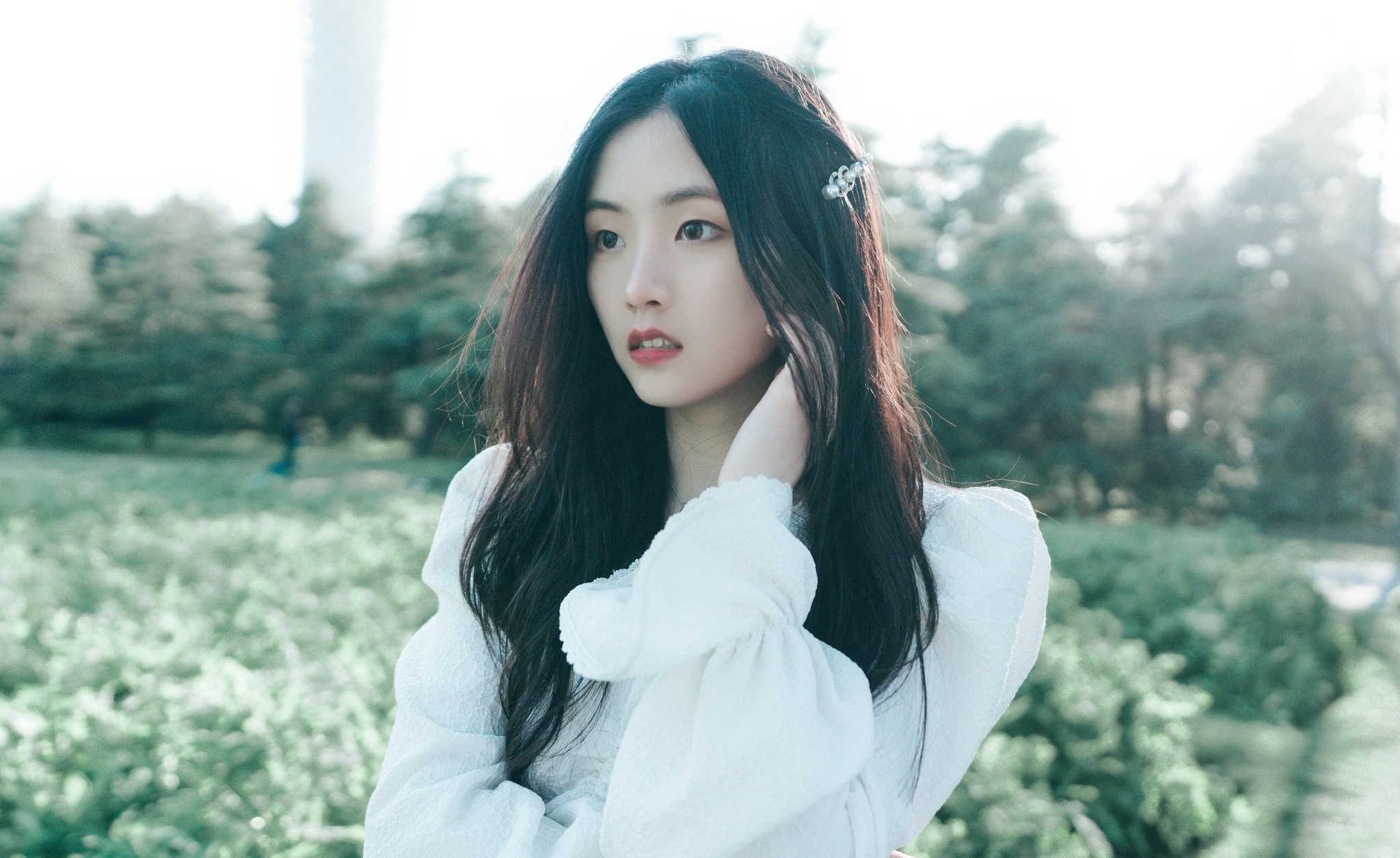 歌手郭沁新歌《等》上线 清纯嗓音勾起温暖回忆