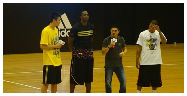 所以也在四大中锋之列,姚明,萨博尼斯