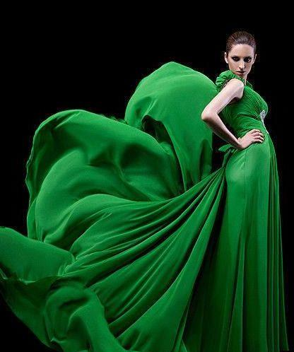 十二星座专属绿色婚纱,金牛座梦幻唯美,白羊座女王范十足!