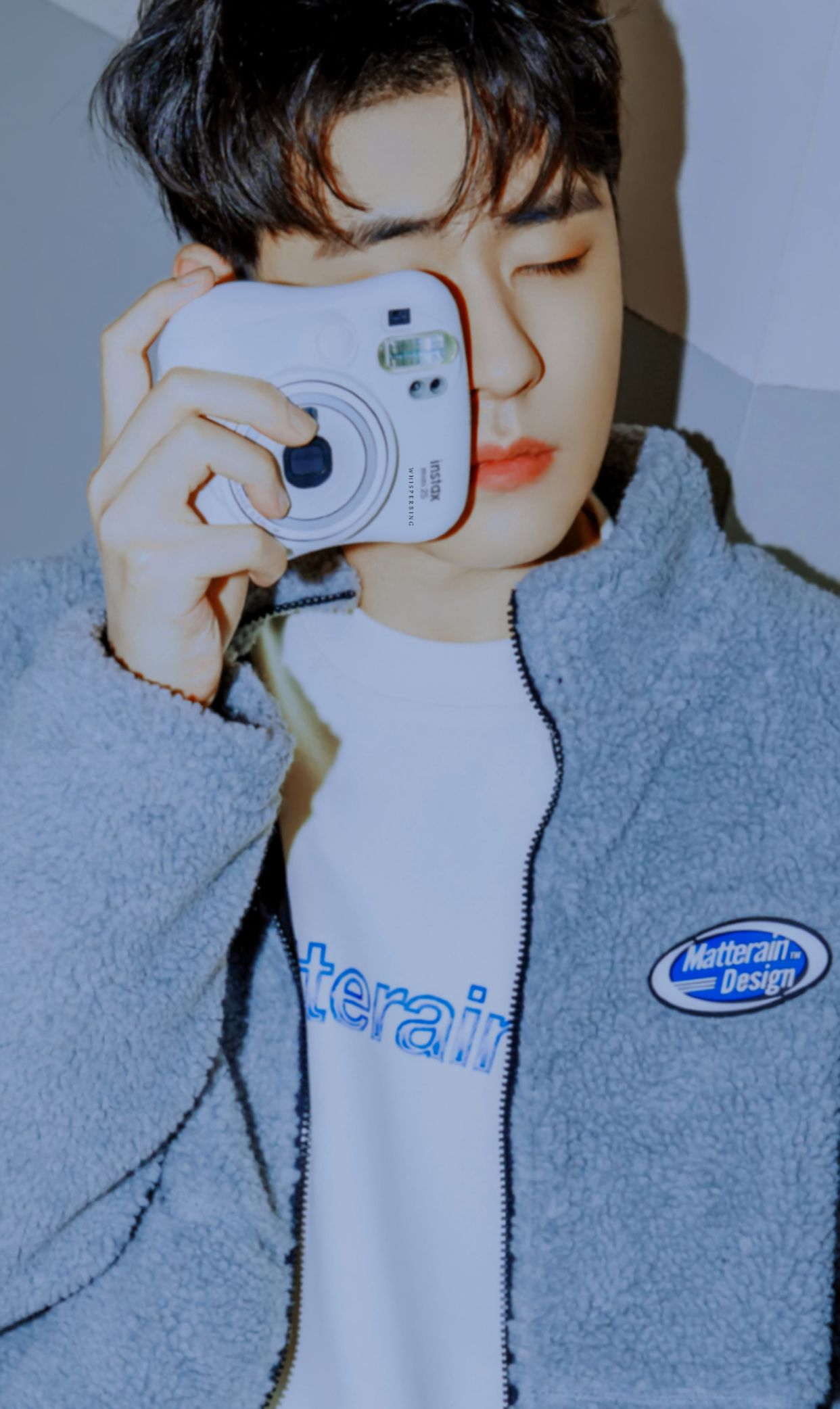 张云雷最新杂志壁纸_高清图集_新浪网