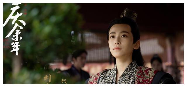 刘美彤《庆余年》里“雌雄难辨”,换女装后,这是战豆豆扮演者?__财经头条