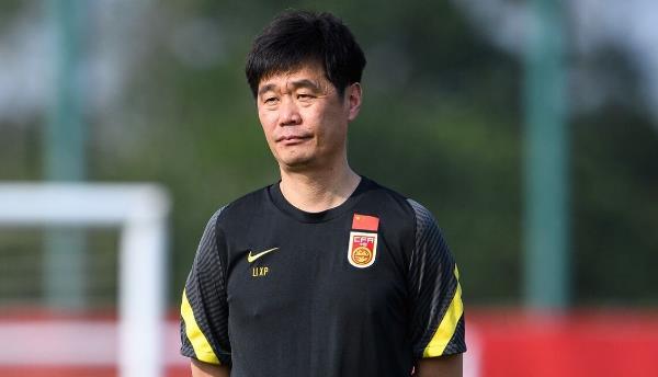 足协选帅该效仿近邻越南，聘韩国教练尝到甜头，东南亚运动会夺冠