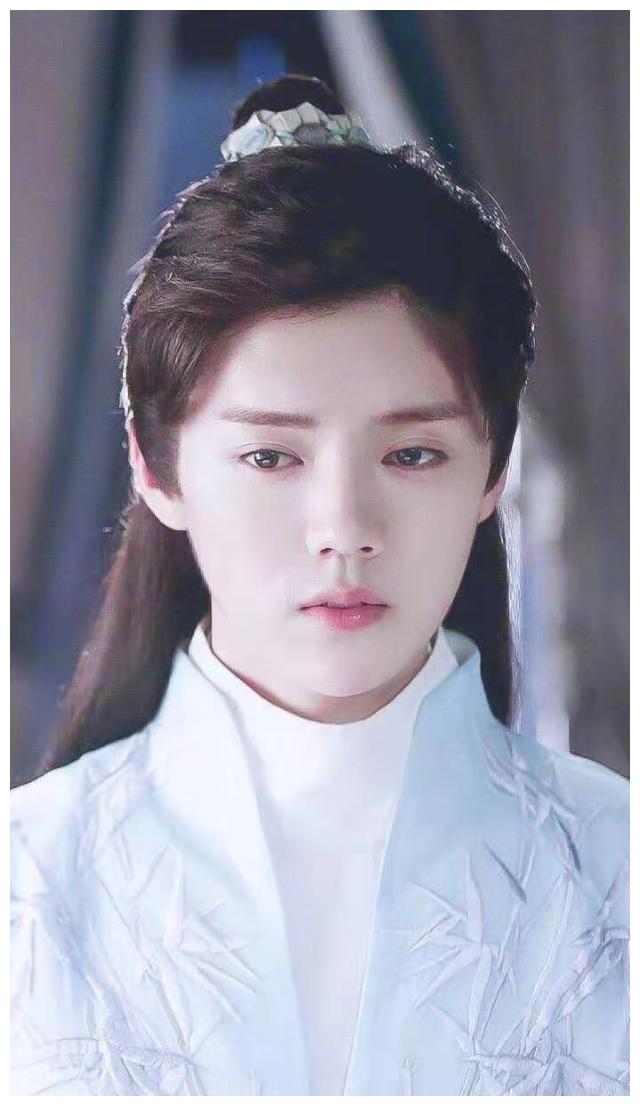 鹿晗演唱天官赐福动画主题曲网友都激动了不演谢怜太可惜