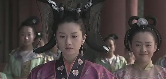 演员的多次使用,《神探狄仁杰》系列最为明显的特征