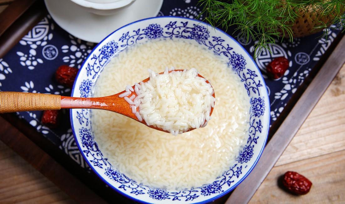 自制米酒,牢记2个关键点,不长毛零失败,比买的还好吃